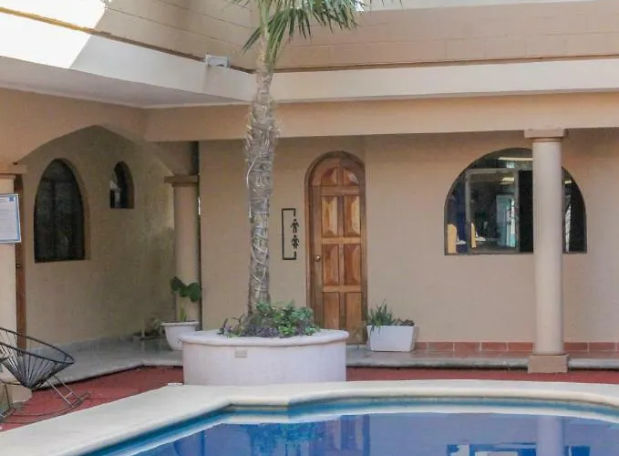 San Ignacio Hotel 3*